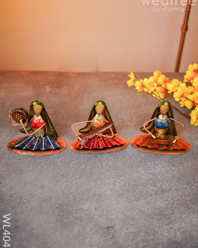 Metal Sitting Lady Musicians - Set Of 3 Wl4047 Decor Showpiece