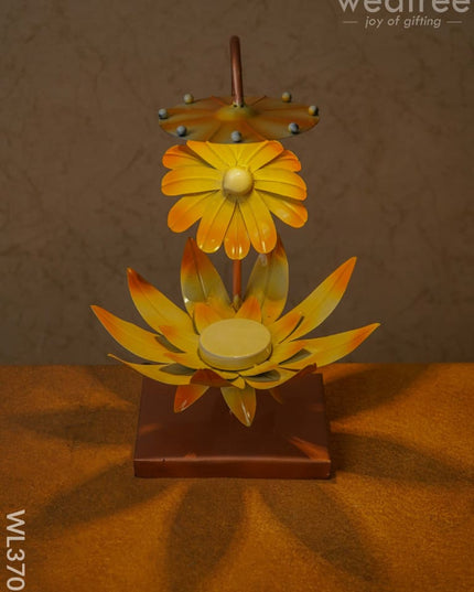 Metal Hand Painted Lotus Lamp - Wl3703 Decor Showpiece