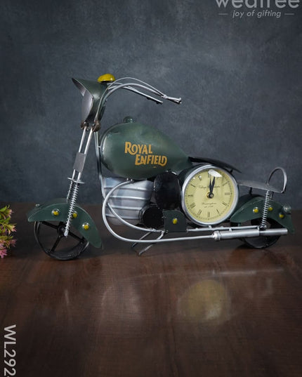 Metal Handpainted Bike With Clock - Wl2924 Decor Showpiece