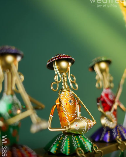 Metal Handpainted Musicians on Swing - WL3856 Metal Decor Showpiece