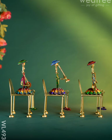 Metal Handpainted Rajasthani Decor - Set of 3 - WL4930 Metal Decor Showpiece