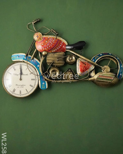 Metal Handpainted Wall Decor With Clock - Wl2583 Hanging
