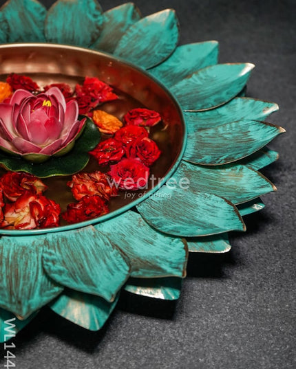 Metal Lotus Urli - Medium -Wl1444 Decor
