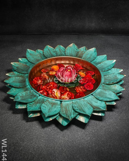 Metal Lotus Urli - Medium -Wl1444 Decor