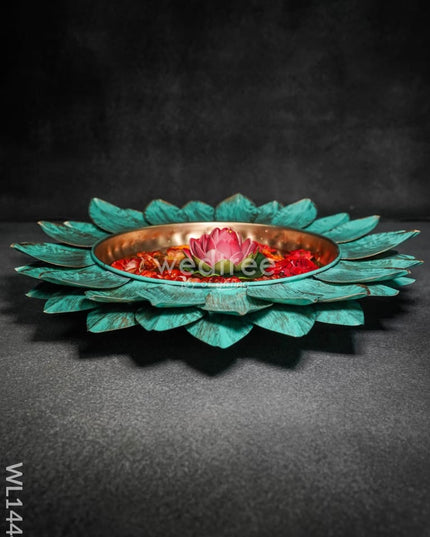 Metal Lotus Urli - Medium -Wl1444 Decor