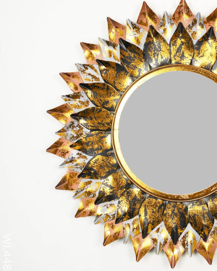 Metal Decor Mirror - Gold And Black Wl4485 Mirrors