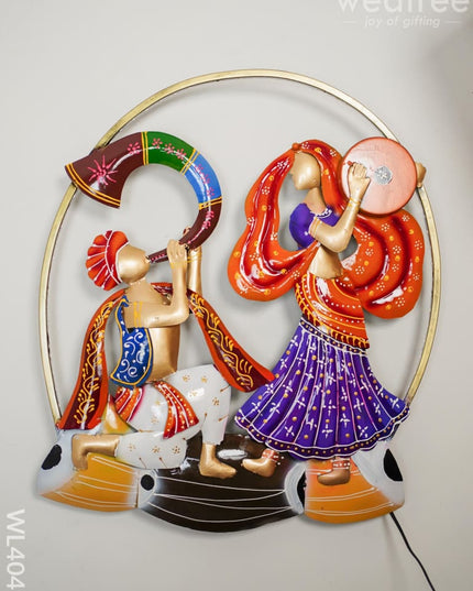 Metal Wall Hanging Artists - Wl4049 Decor Showpiece