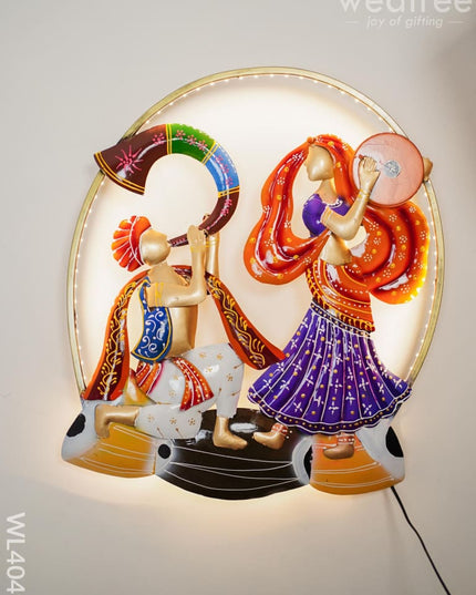 Metal Wall Hanging Artists - Wl4049 Decor Showpiece