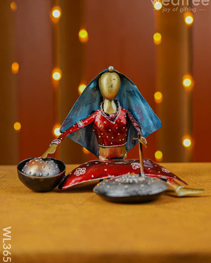 Metal Working Lady Showpiece - Wl3655 Decor