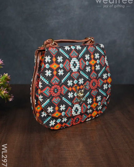 Multicolour Printed Fabric Sling Bag With Lock - Wl2976 Bags