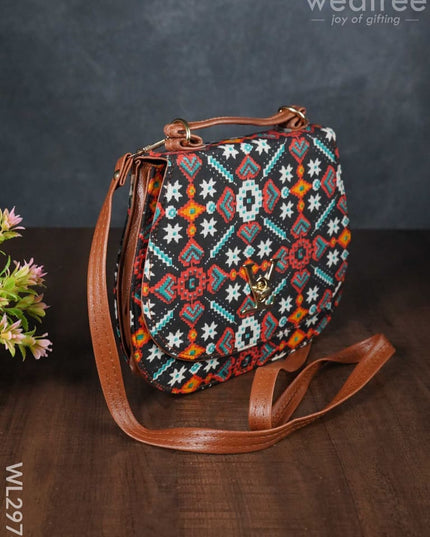 Multicolour Printed Fabric Sling Bag With Lock - Wl2976 Bags