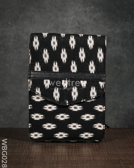 Multicoloured Hand Bag With Black Sling - Wbg0280 Bags