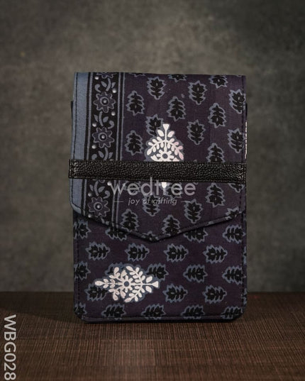 Multicoloured Hand Bag With Black Sling - Wbg0280 Bags