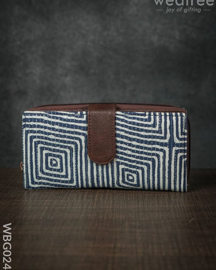 Multidesigned Handy Pouch With Clasp Lock For Ladies - Medium Wbg0248 Clutches & Purses