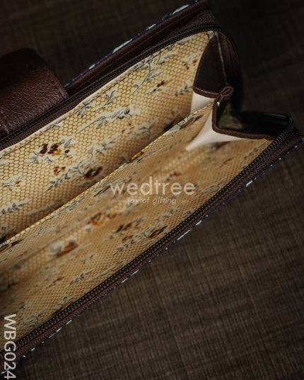 Multidesigned Handy Pouch With Clasp Lock For Ladies - Medium Wbg0248 Clutches & Purses
