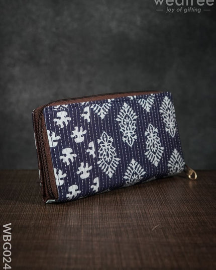 Multidesigned Handy Pouch With Clasp Lock For Ladies - Medium Wbg0248 Clutches & Purses