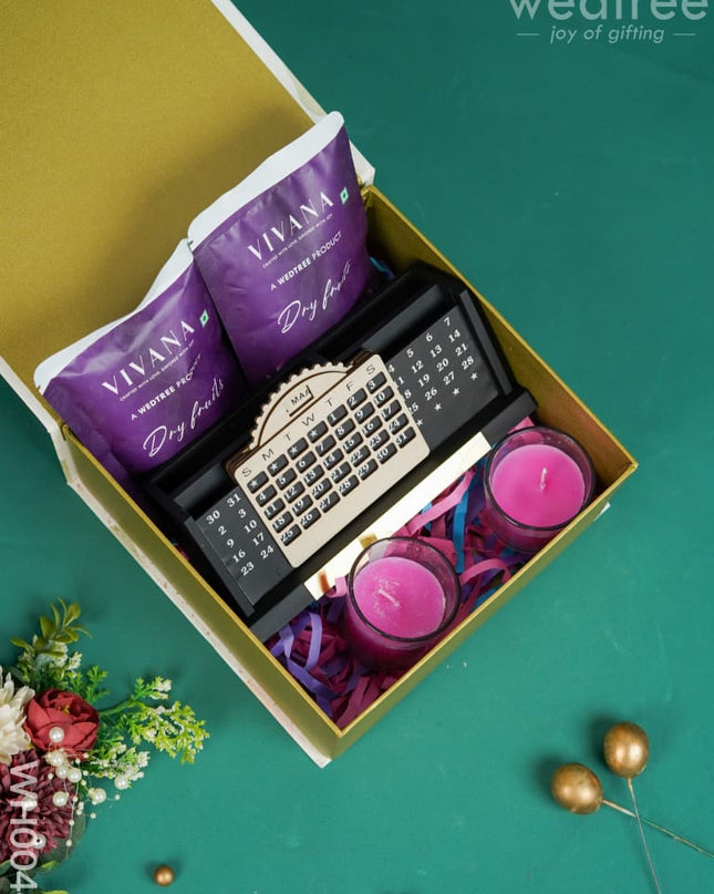 New Year Hamper 10 - Pen Stand & Calendar Scented Candle With Dry Fruits Wh0044 Hampers