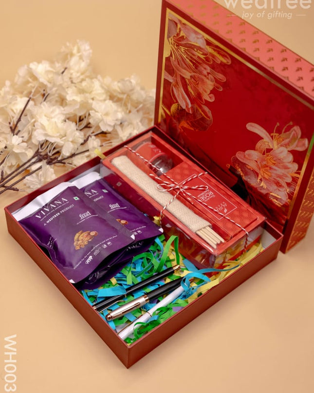 New Year Hamper 4 - Diffuser Pen And Dry Fruits Wh0038 Hampers