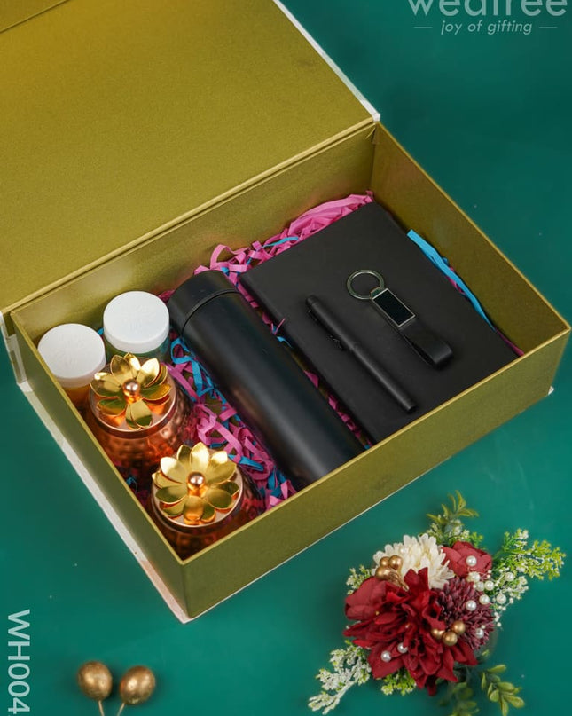 New Year Hamper 8 - Corporate Kit Candles And Container Wh0042 Hampers