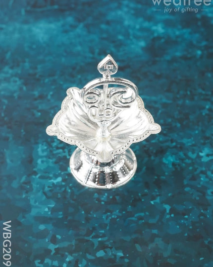 OM Diya - 3 inch - WBG2096 - White Metal Diya RG