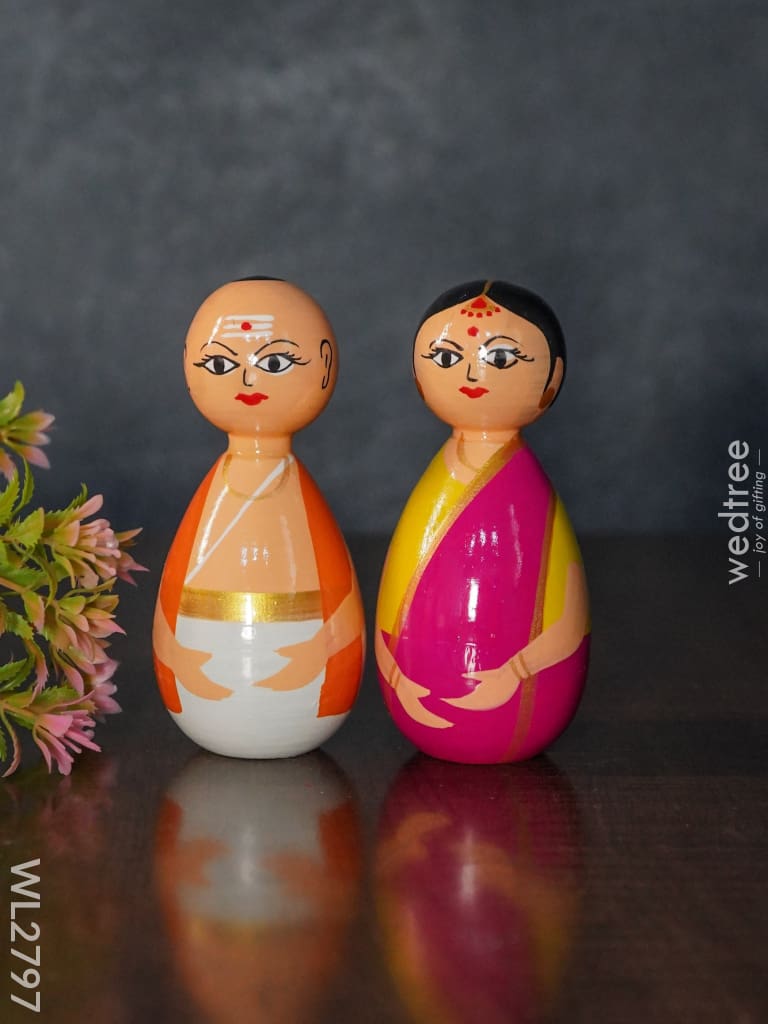 Pandit Couple - Channapatna Toy Wl2797 Kids Utility