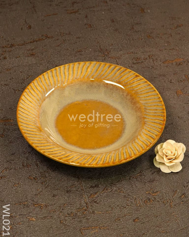 Pasta Plate (Small) - 7 Inch:  Yellow And White Wl0212 Ceramics
