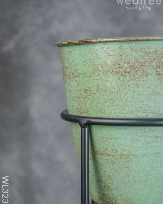 Pastel Green Planter Pot & Stand - Wl3234 Planters