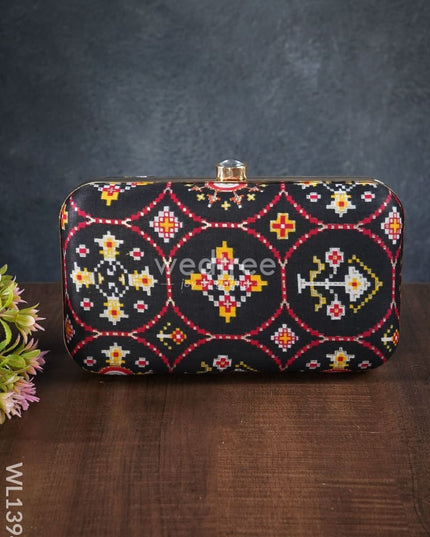 Patola Print Wallet - Wl1394 Clutches And Purses