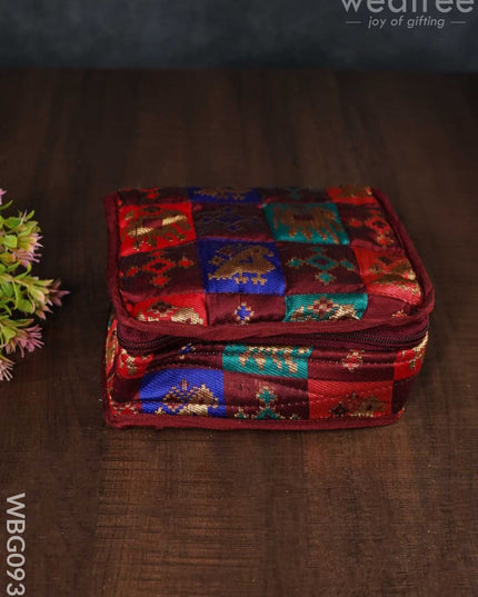 Patola Printed Jewel Pouch - Small Wbg0936 Jewellery Holders