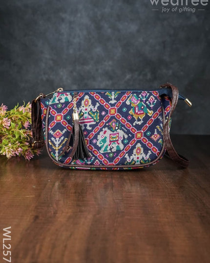 Patola Printed Sling Bag - Wl2578 Bags