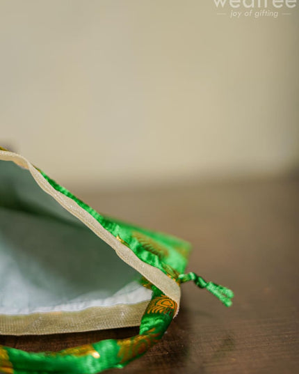 Polka Dots String Bag - Wbg0050 Potli Bags