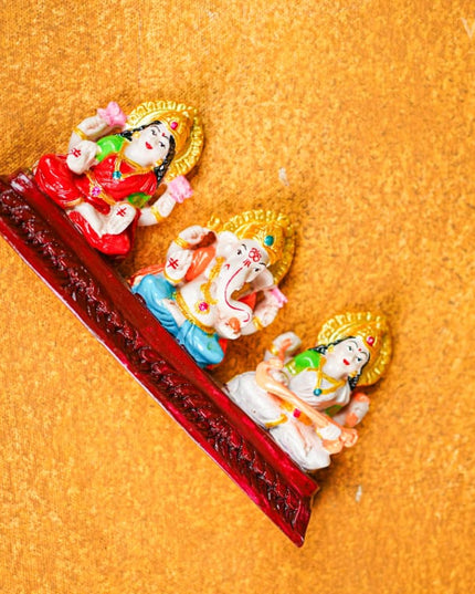 Polyresin Lakshmi-Ganesha-Saraswathi Idol - Wbg1551 Figurine Rg