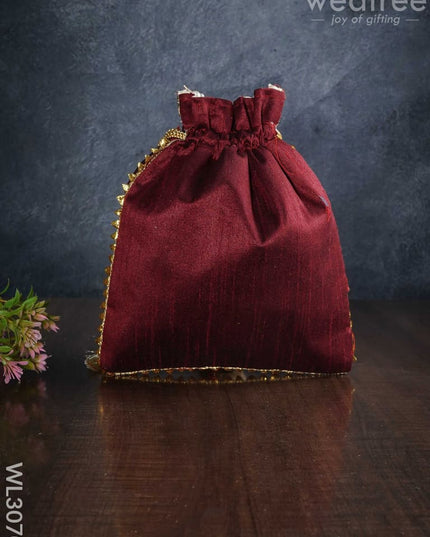 Potli Bag With Pearl Handle And Golden Drawstring - Wl3070 Bags