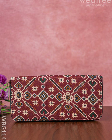 Printed Fabric Clutch - Wbg1144 Clutches & Purses