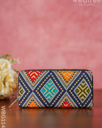 Printed Fabric Clutch - Wbg1144 Clutches & Purses