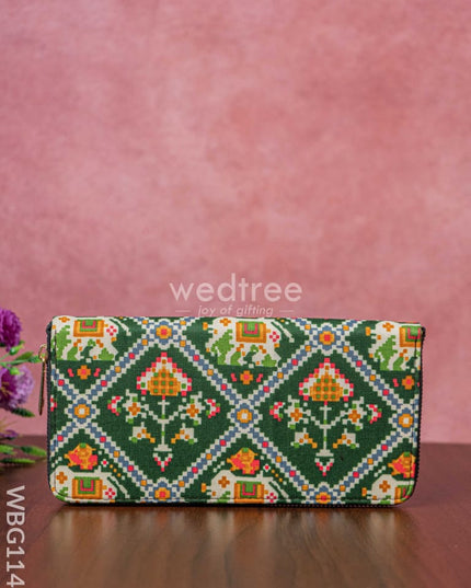 Printed Fabric Clutch - Wbg1144 Clutches & Purses
