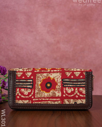 Printed Fabric Clutch With Faux Leather Handle - Wl3016 Clutches And Purses