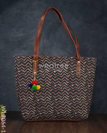 Printed Fabric Hand Bag With Leather Base - Wl3064 13 Regular Handbags