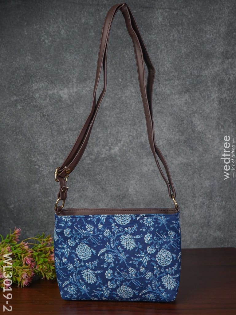 Printed Fabric Sling Bag With Faux Leather Handle - Wl3019-2 Bags