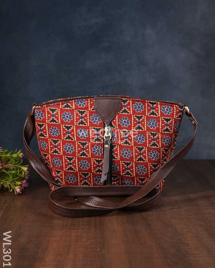 Printed Fabric Sling Bag - Wl3018 Bags
