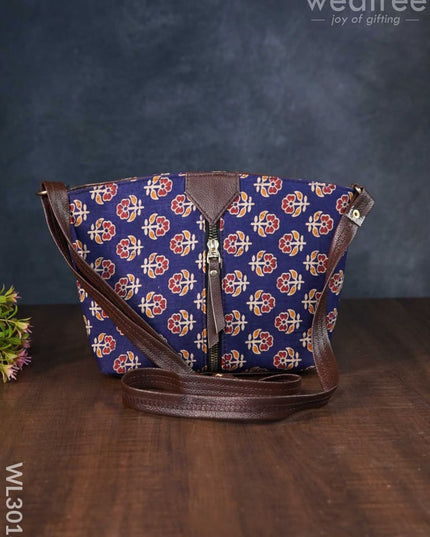 Printed Fabric Sling Bag - Wl3018 Bags