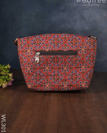 Printed Fabric Sling Bag - Wl3018 Bags