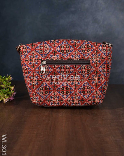 Printed Fabric Sling Bag - Wl3018 Bags