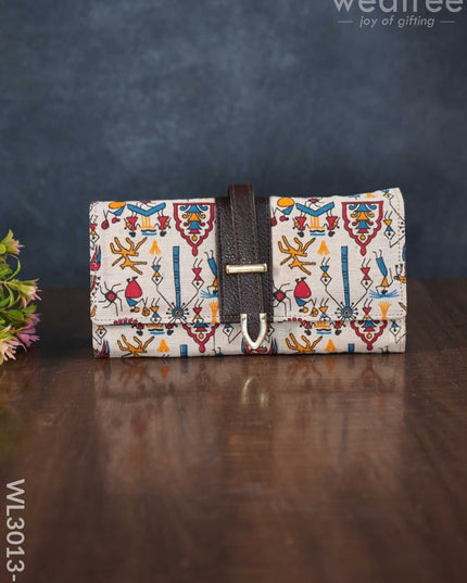 Printed Fabric Wallet With Flip Lock - Wl3013 2 Clutches And Purses