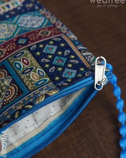 Printed Frabric Sling Bag - Wbg0893 Clutches & Purses