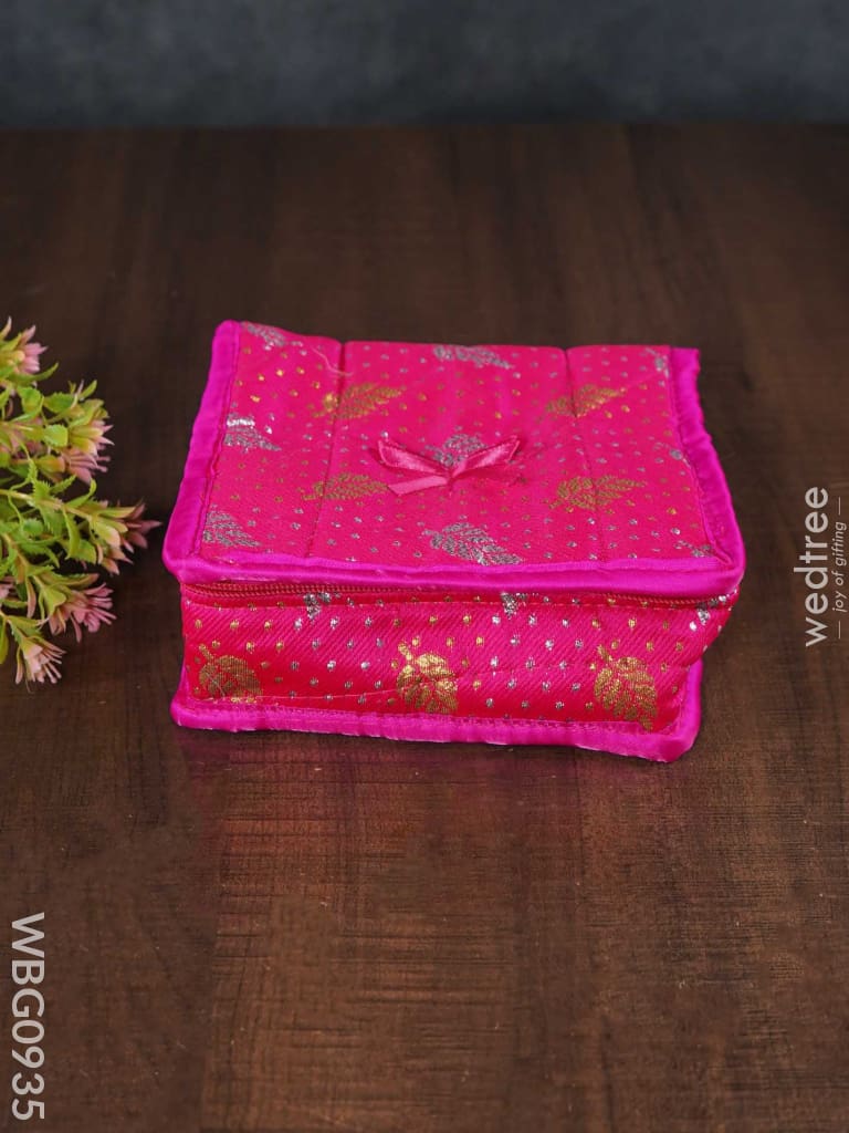 Printed Jewel Pouch With Golden Leaves - Small Wbg0935 Jewellery Holders