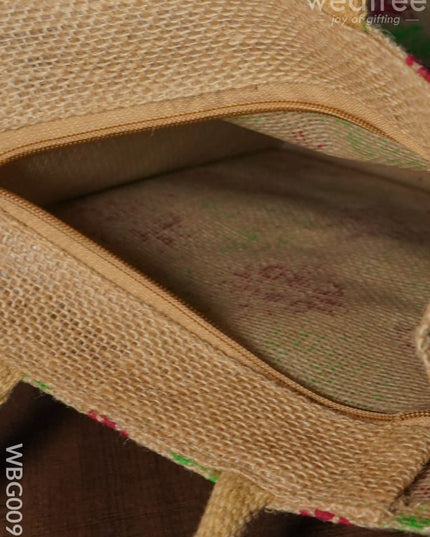 Printed Jute Bag With Zipper - Wbg0092 Bags