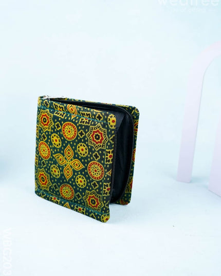 Printed Wallet - WBG2039 - Clutches & Purses