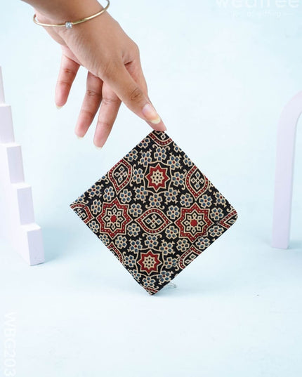 Printed Wallet - WBG2039 - Clutches & Purses