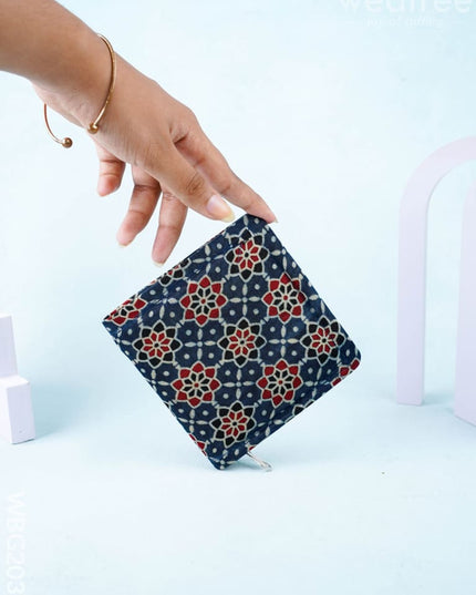 Printed Wallet - WBG2039 - Clutches & Purses